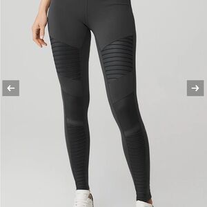 Alo Women's Gray Moto Leggings